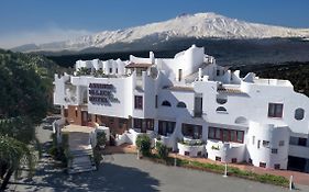 Assinos Palace Hotel